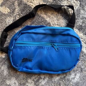 Blue Dog Walking Hip Pack